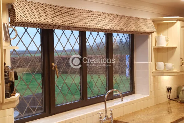 kitchen blind specialist Hull